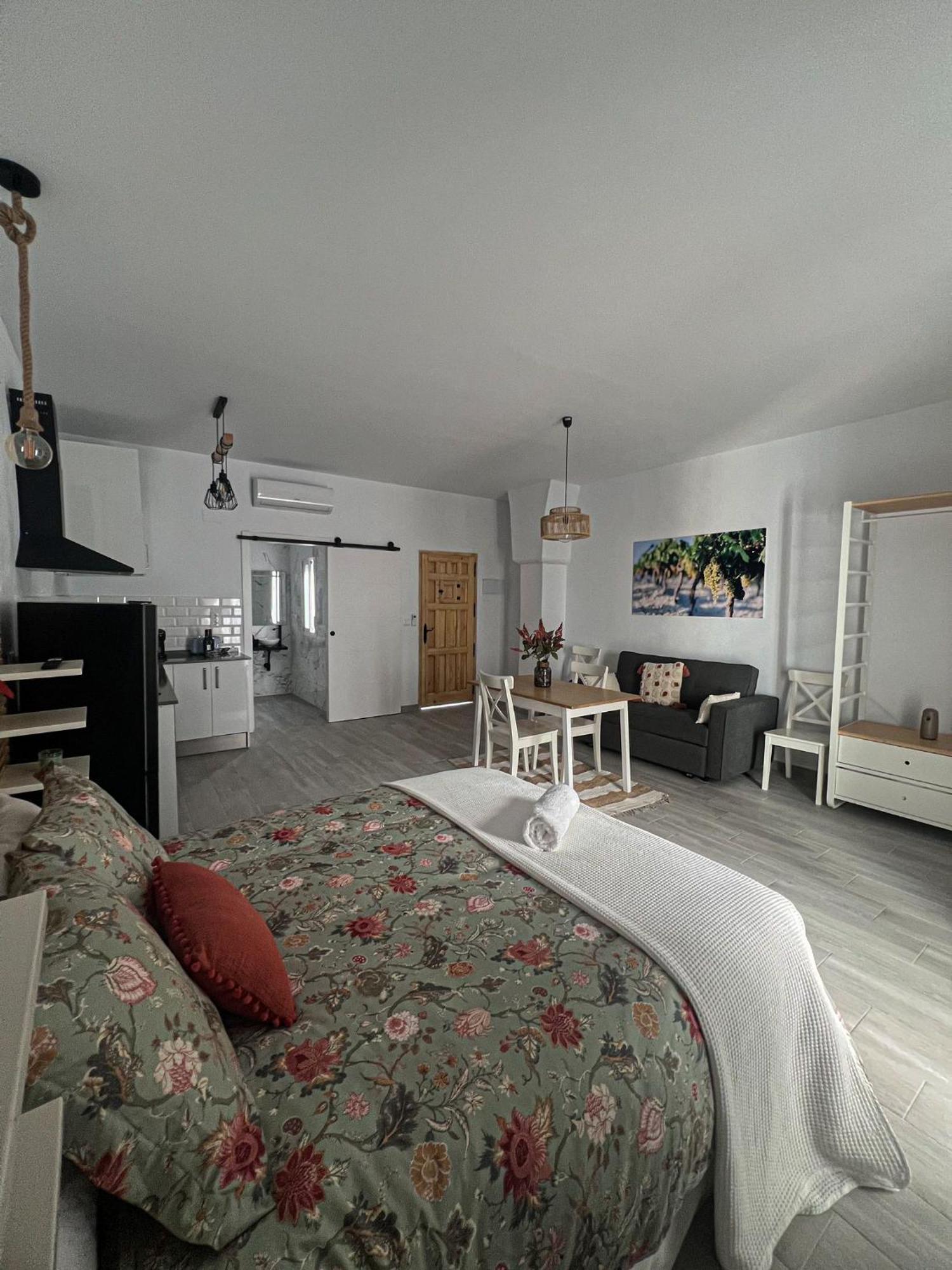 Apartamentos Turisticos A.Parra Херес-де-ла-Фронтера Экстерьер фото