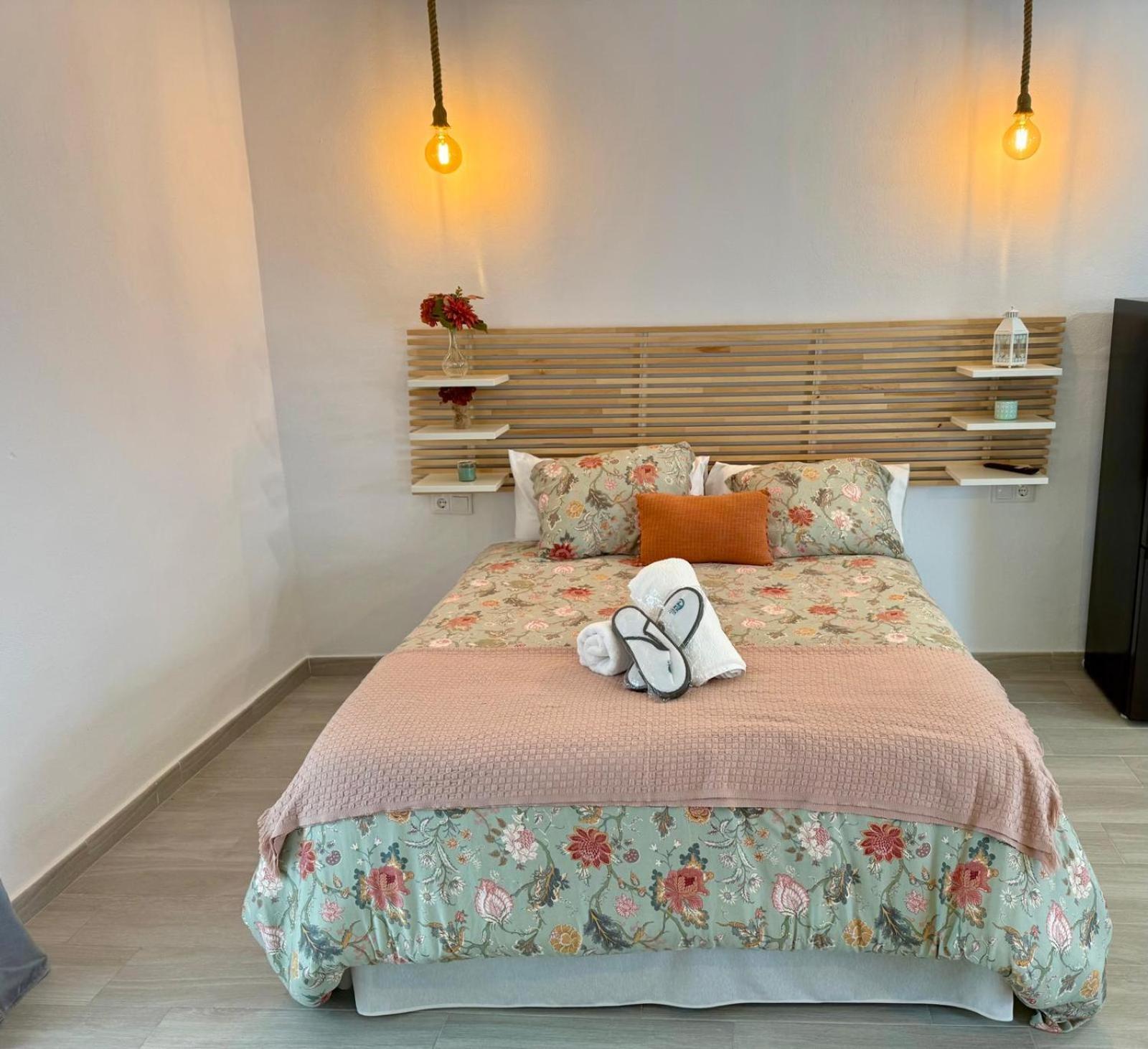Apartamentos Turisticos A.Parra Херес-де-ла-Фронтера Экстерьер фото